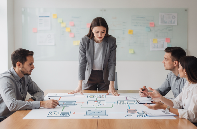 Сквозная аналитика в digital-маркетинге: как связать рекламу, сайт и CRM
